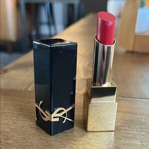 Yves Saint Laurent The Bold 4 Revenge Red